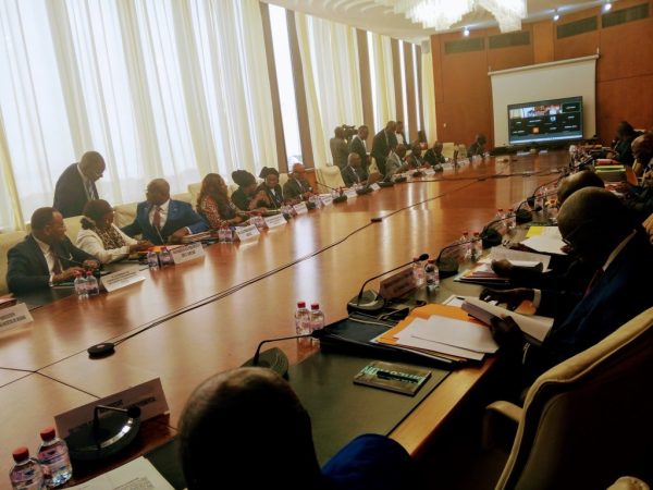 congo-:-un-taux-de-croissance-prevu-a-plus-de-1,8%-en-2025-–-journal-de-brazza