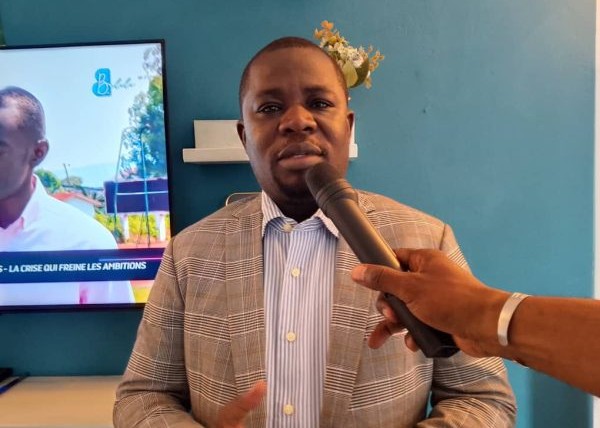 congo-medias-:-bilili-tv,-une-nouvelle-chaine-generaliste-au-service-du-public-–-journal-de-brazza