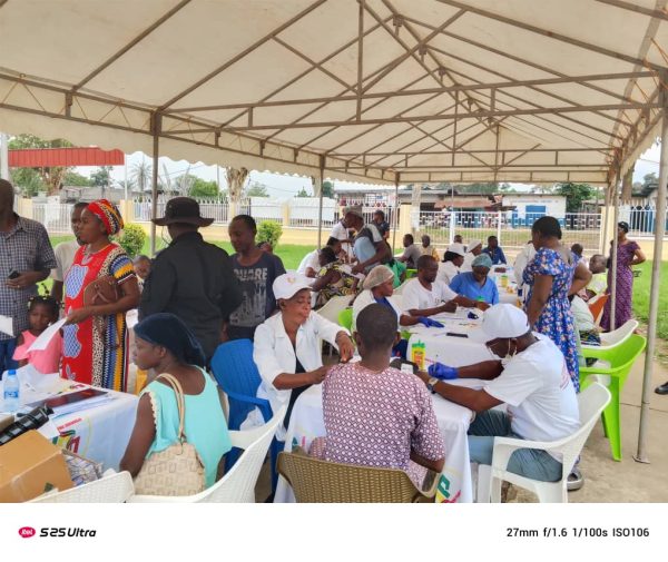 congo-owando-:-la-sante-pour-tous-au-coeur-d’une-campagne-de-soins-gratuits-–-journal-de-brazza