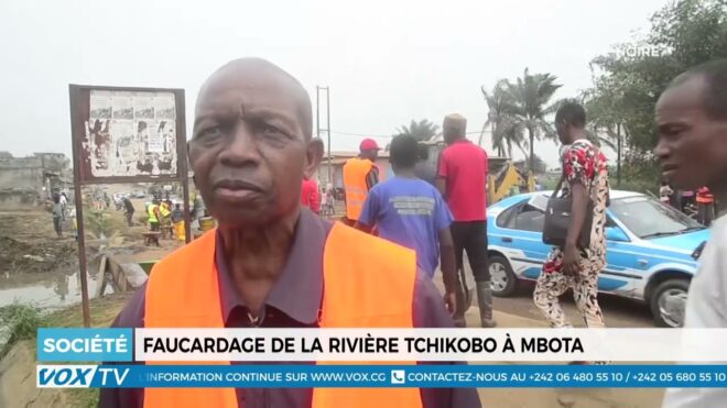 faucardage-de-la-riviere-tchikobo-a-mbota-pour-faciliter-la-navigation-–-vox-congo