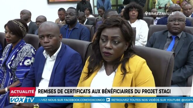 remises-de-certificats-aux-beneficiaires-du-projet-stagi-–-vox-congo