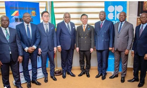 congo-:-un-accord-petrolier-de-plus-12.000-milliards-de-fcfa-signe-a-brazzaville-–-journal-de-brazza