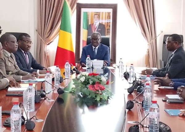 sante-et-defense-:-le-congo-renforce-son-partenariat-avec-l’oms-–-journal-de-brazza