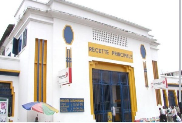 congo-colere-a-la-sopeco-:-les-agents-menacent-de-paralyser-le-service-postal-–-journal-de-brazza