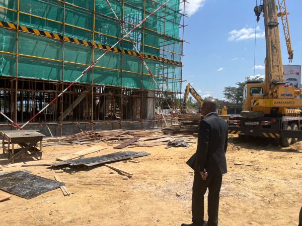 congo-:-le-chantier-du-datacenter-national-menace-d’abandon-par-l’entreprise-sumec-–-journal-de-brazza