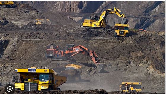 congo-conseil-des-ministres-:-feu-vert-a-de-nouveaux-projets-miniers-–-journal-de-brazza