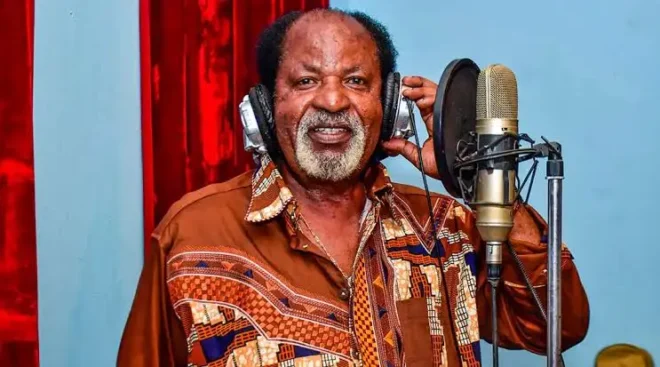 theo-blaise-kounkou-«-tbk-»,-un-artiste-musicien-et-arrangeur-hors-pair-–-vox-congo