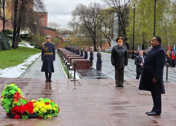 diplomatie-:-denis-sassou-n’guesso-en-visite-d’etat-a-moscou-–-journal-de-brazza