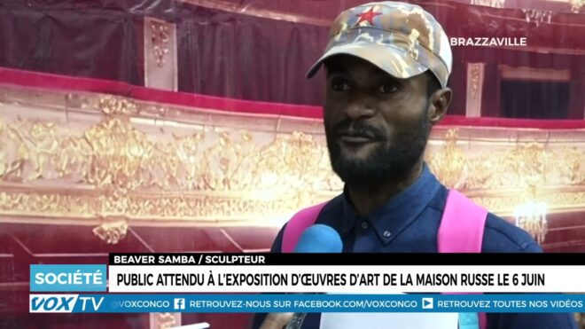 public-attendu-a-l’exposition-d’oeuvres-d’art-de-la-maison-russe-le-6-juin-–-vox-congo
