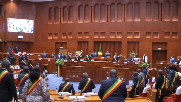 congo-senat-:-douze-affaires-majeures-au-coeur-de-la-9e-session-ordinaire-–-journal-de-brazza