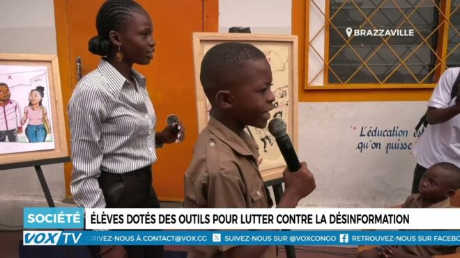 eleves-dotes-des-outils-pour-lutter-contre-la-desinformation-–-vox-congo