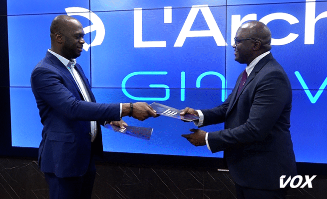 signature-du-rachat-de-ginov-par-le-groupe-l’archer-–-vox-congo