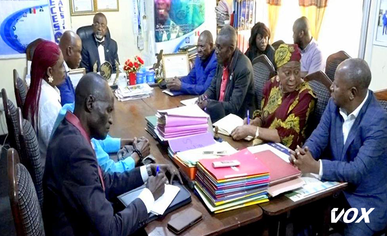 l’apeec-rend-hommage-aux-eleves-decedes-par-accident-de-circulation-a-sibiti-–-vox-congo