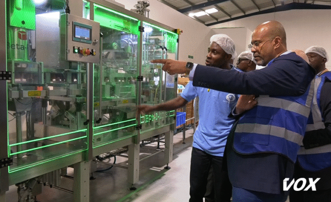 le-ministre-michel-djombo-visite-la-societe-ite-congo-–-vox-congo