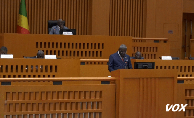 le-gouvernement-axe-son-programme-2027-2029-sur-les-problemes-sociaux-–-vox-congo