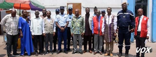 les-motocyclistes-en-formation-aux-gestes-de-premier-secours-–-vox-congo