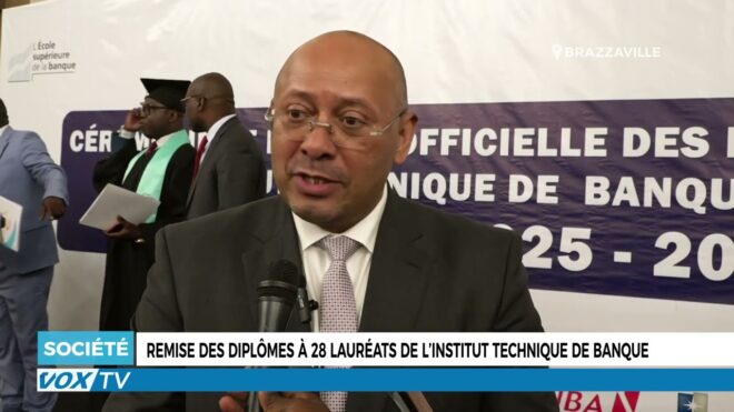remise-des-diplomes-a-28-laureats-de-l’institut-technique-de-banque-–-vox-congo