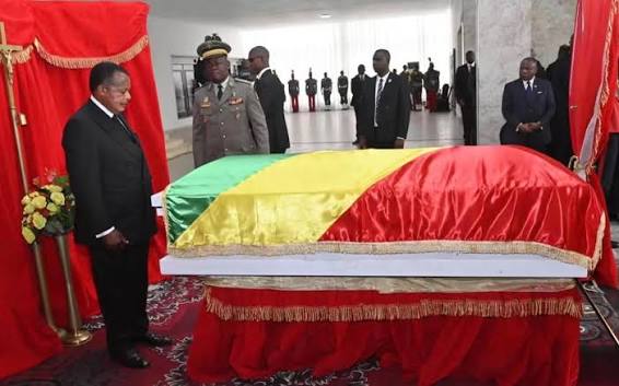 congo-:-denis-sassou-n’guesso-rend-hommage-a-emile-mabonzo-–-journal-de-brazza